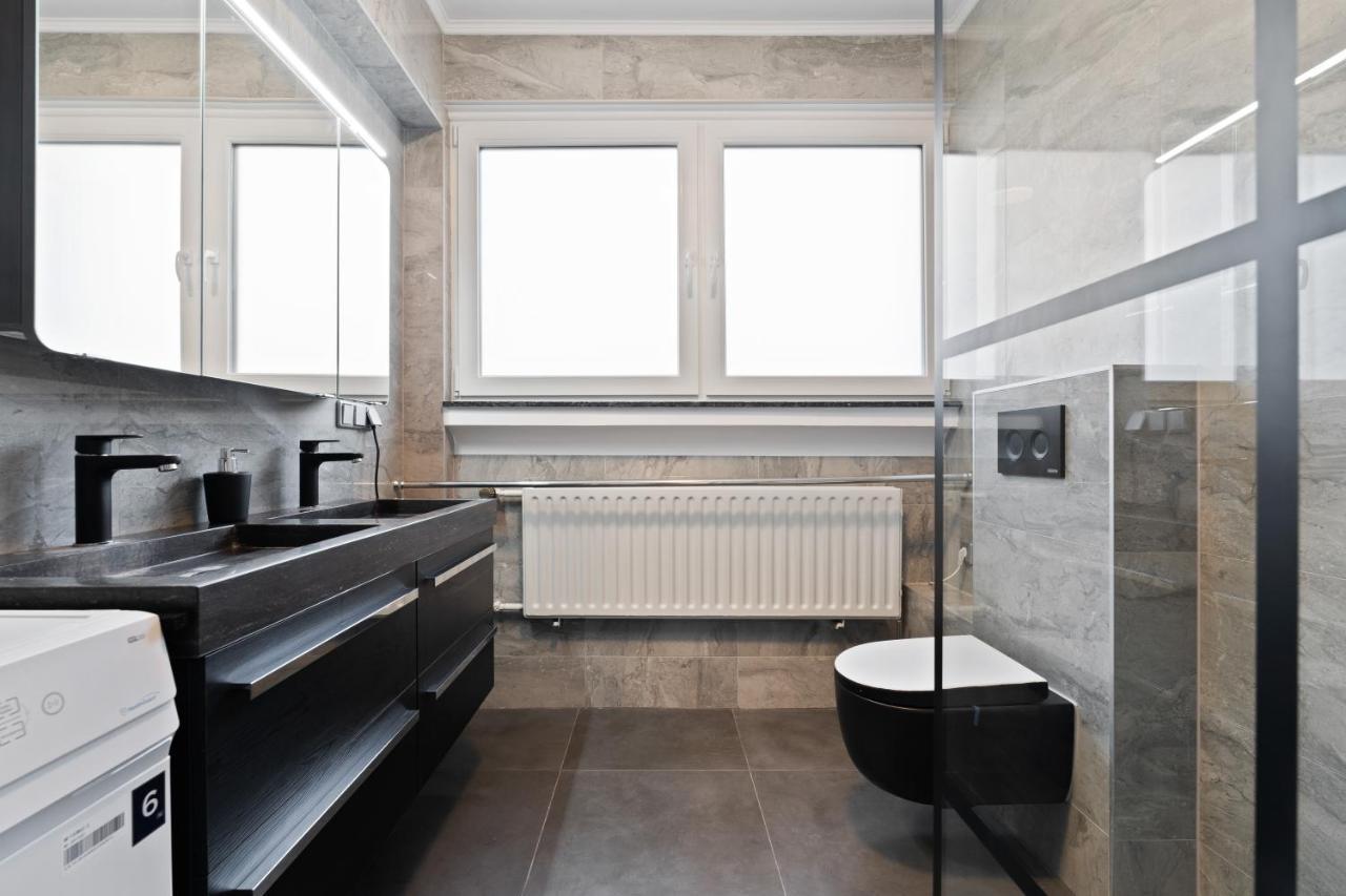 Charming 1br Apt W/ Terrace & 5 Min Drive To City Luxemburg